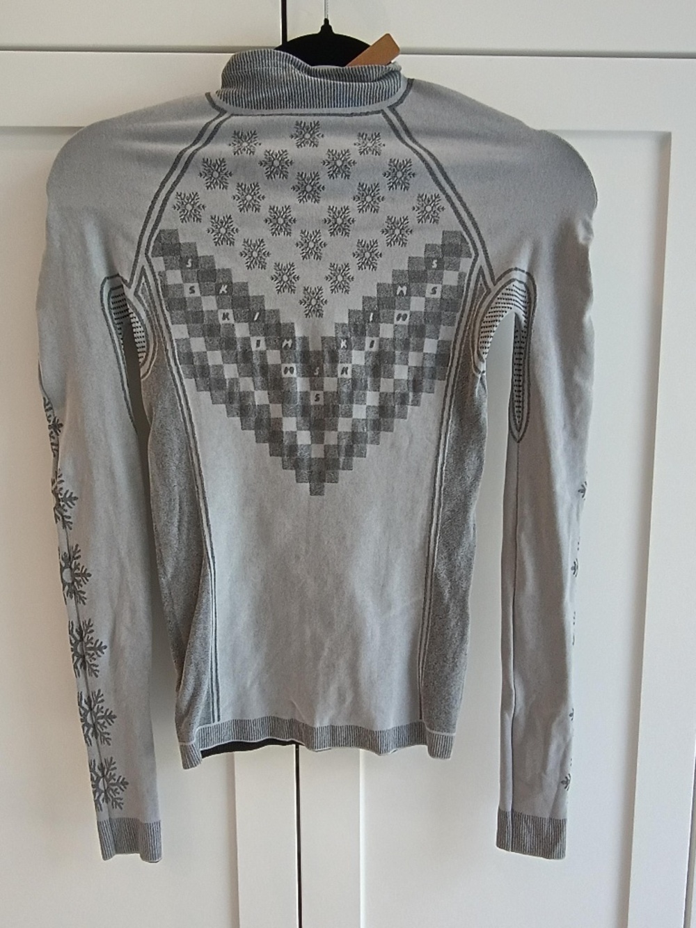 Skims Winter Mirror S/M NWT